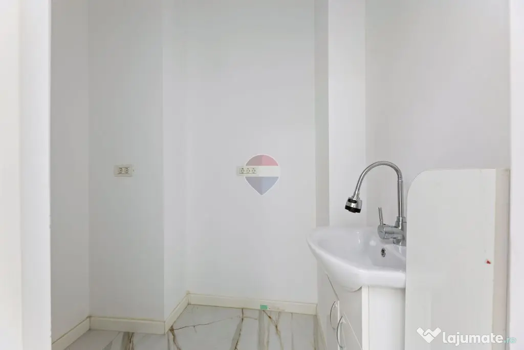 Spațiu comercial de 100mp de închiriat în zona Ultracentral - Arad (Arad)