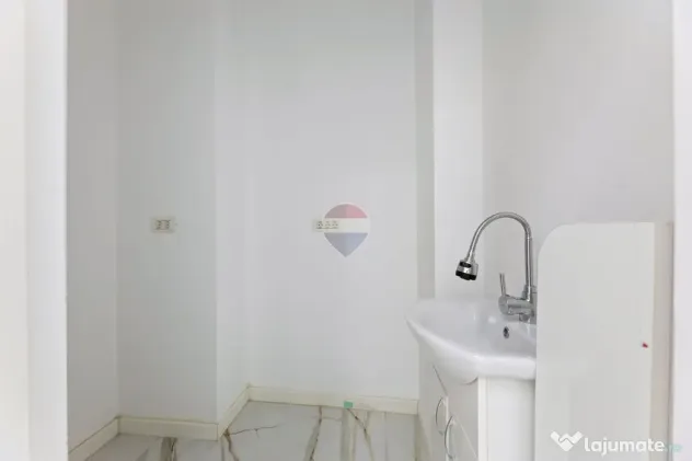 Spațiu comercial de 100mp de închiriat în zona Ultracentral - Arad (Arad)