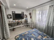 Casa cu sediu firma, atelier si apartament separat Mosnita Noua 