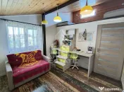 Casa cu sediu firma, atelier si apartament separat Mosnita Noua 