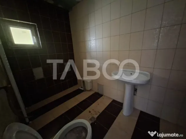 Apartament la mansarda de vanzare 3 camere Vasile Aaron - Sibiu (Sibiu)