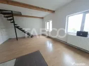 Apartament la mansarda de vanzare 3 camere Vasile Aaron