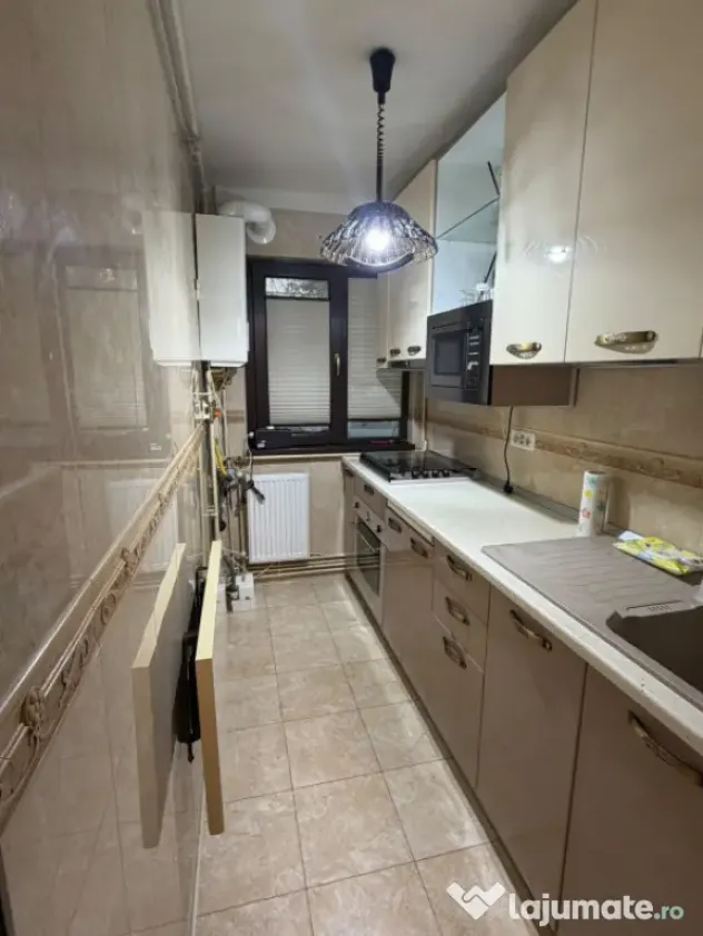 Apartament de vanzare Malu Rosu 73.000 - Ploiesti (Prahova)