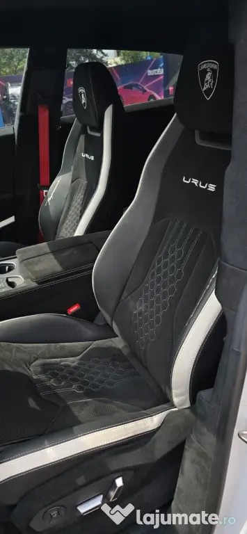 Licitație Publică Lamborghini Urus Performante 2025 BEJ Chițu Laurențiu