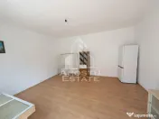 Casa de vanzare in Sandra, 5755 mp, teren, acoperis nou 