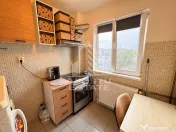 Apartament 2 camere, etaj 3 din 4, la cheie, Complexul Studentesc 