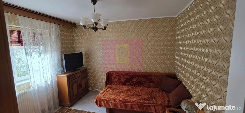 Apartament cu 2 camere de vânzare în Azuga – vedere spre munte - Azuga (Prahova)