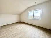 Duplex cu 4 camere - 100 mp utili - 320 de teren - Mosnita 