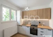 Apartament cu 2 camere de vanzare izolat cu lift etaj 1 zona 