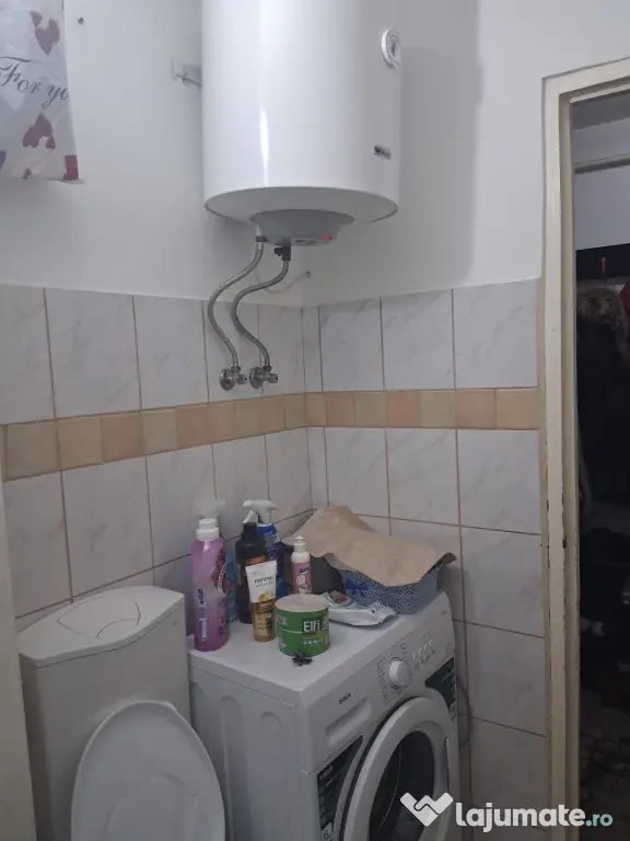 Garsoniera de vanzare