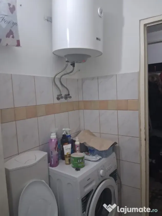 Garsoniera de vanzare