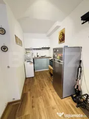 Studio cochet, ultracentral de închiriat 