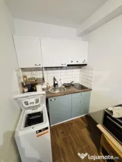 Studio cochet, ultracentral de închiriat 