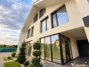 Studio nou 2026, etaj 1, parcare inclusa, acces privat, eleg 