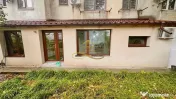 Apartament 3 camere de vanzare in Bacau parter
