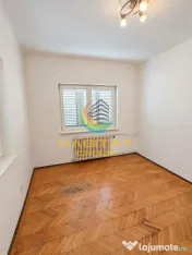 Apartament spațios cu 3 camere în vilă zona Gara de Nord