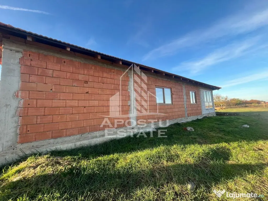 Casa de vânzare cu 4 camere/Fântânele/140 mp/ - Fantanele (Arad)