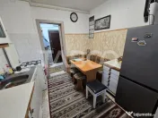 Apartament decomandat mobilat balcon pivnita zona Mihai Vite 