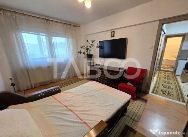 Apartament decomandat mobilat balcon pivnita zona Mihai Vite - Sibiu (Sibiu)