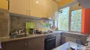 Ocazie Garsoniera etaj 5 la 8 minute de metrou 