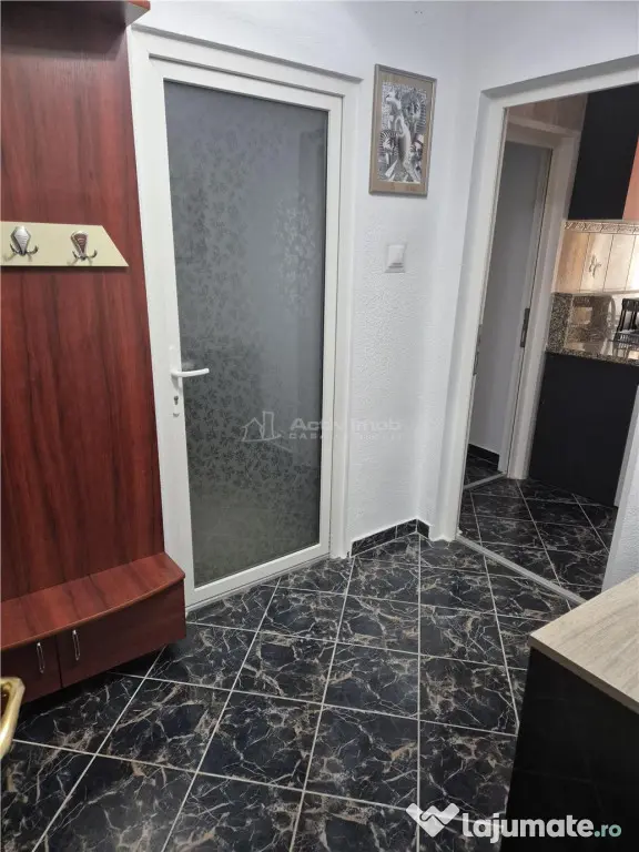 Apartment 2 camere ultracentral, cu loc de parcare, mobilat - Ploiesti (Prahova)