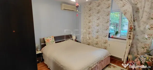 2 camere Mall Vitan decomandat, parter, an 1987, metrou, 59 - Bucuresti (Bucuresti-Ilfov)