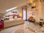 Penthouse elegant, cu terasa panoramica, privata, 146mp, Uni