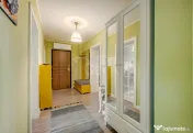 3 camere Piața Alba Iulia decomandat, an 1995, 76 mp, boxă 