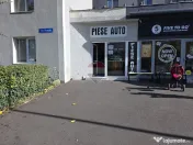 Închiriez spaţiu comercial, 30 mp, Str Prunului, Noua 