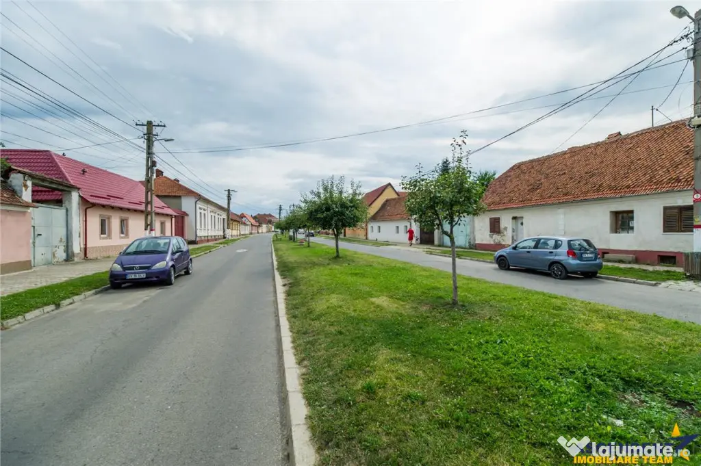 Vila pozitionare apreciabila: rezidential sediu comercial, - Brasov (Brasov)