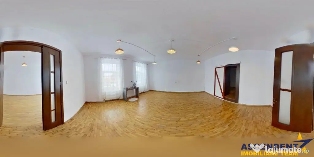Vila pozitionare apreciabila: rezidential sediu comercial, - Brasov (Brasov)