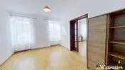 Vila pozitionare apreciabila: rezidential sediu comercial,