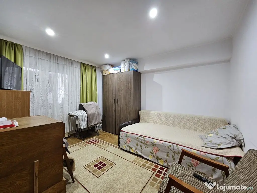 Apartament 3 Camere - zona Dacia - Constanta (Constanta)