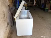 Vând congelator arctic