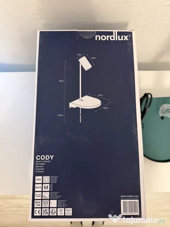 Aplica de perete cu USB