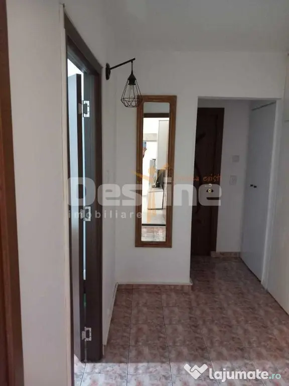 Apartament decomandat cu 2 camere de închiriat, zona Casa de Cultură - Constanta (Constanta)