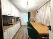 Apartament cu 3 camere de vanzare finisat la cheie in Manast 
