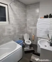 Apartament de vanzare, cu 2 camere, 50 mp, str. Tarpiului