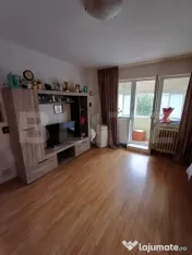 Vand apartament 3 camere, 52 mp, zona Micro 3