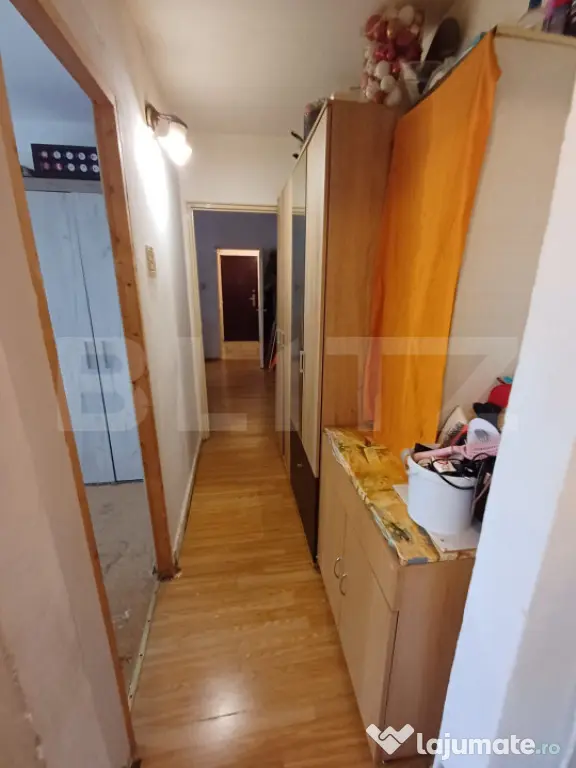 Vand apartament 3 camere, 52 mp, zona Micro 3 - Turda (Cluj)