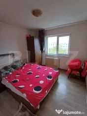 Vand apartament 3 camere, 52 mp, zona Micro 3
