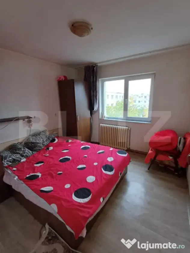 Vand apartament 3 camere, 52 mp, zona Micro 3 - Turda (Cluj)