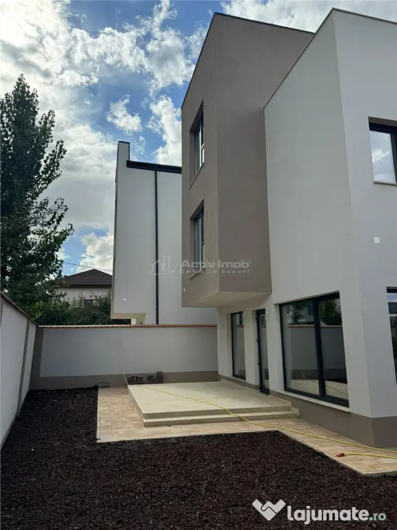Vila de lux 4 camere Bragadiru - Bragadiru (Bucuresti-Ilfov)