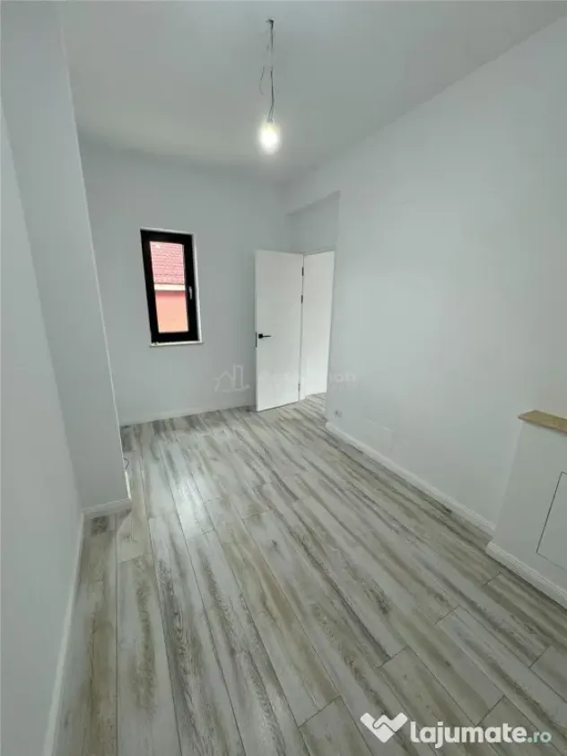 Vila de lux 4 camere Bragadiru - Bragadiru (Bucuresti-Ilfov)