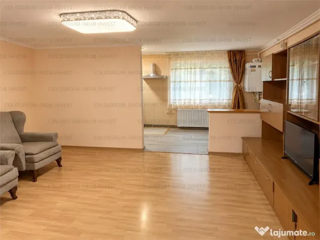 Garsoniera 23 mp | Centrala Proprie | Zona Tractorul - Brasov (Brasov)