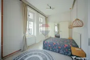 De închiriat apartament cu 4 camere, în zona Ultracentral 