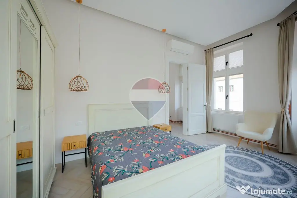 De închiriat apartament cu 4 camere, în zona Ultracentral - Oradea (Bihor)