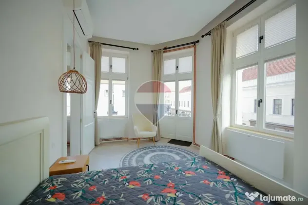 De închiriat apartament cu 4 camere, în zona Ultracentral - Oradea (Bihor)