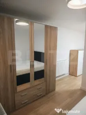Apartament studio 30 mp, pretabil locuit sau birou, zona Cet 