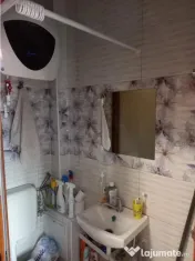 COLOSSEUM: Camera cu baie12,8m renovat mobilat Piata Astra 